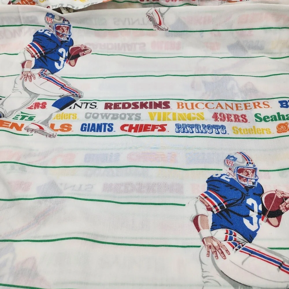 2 Vintage NFL Bed Flat‎ Sheet Football Team Twin 70 80's Bed Sheet Retired Teams